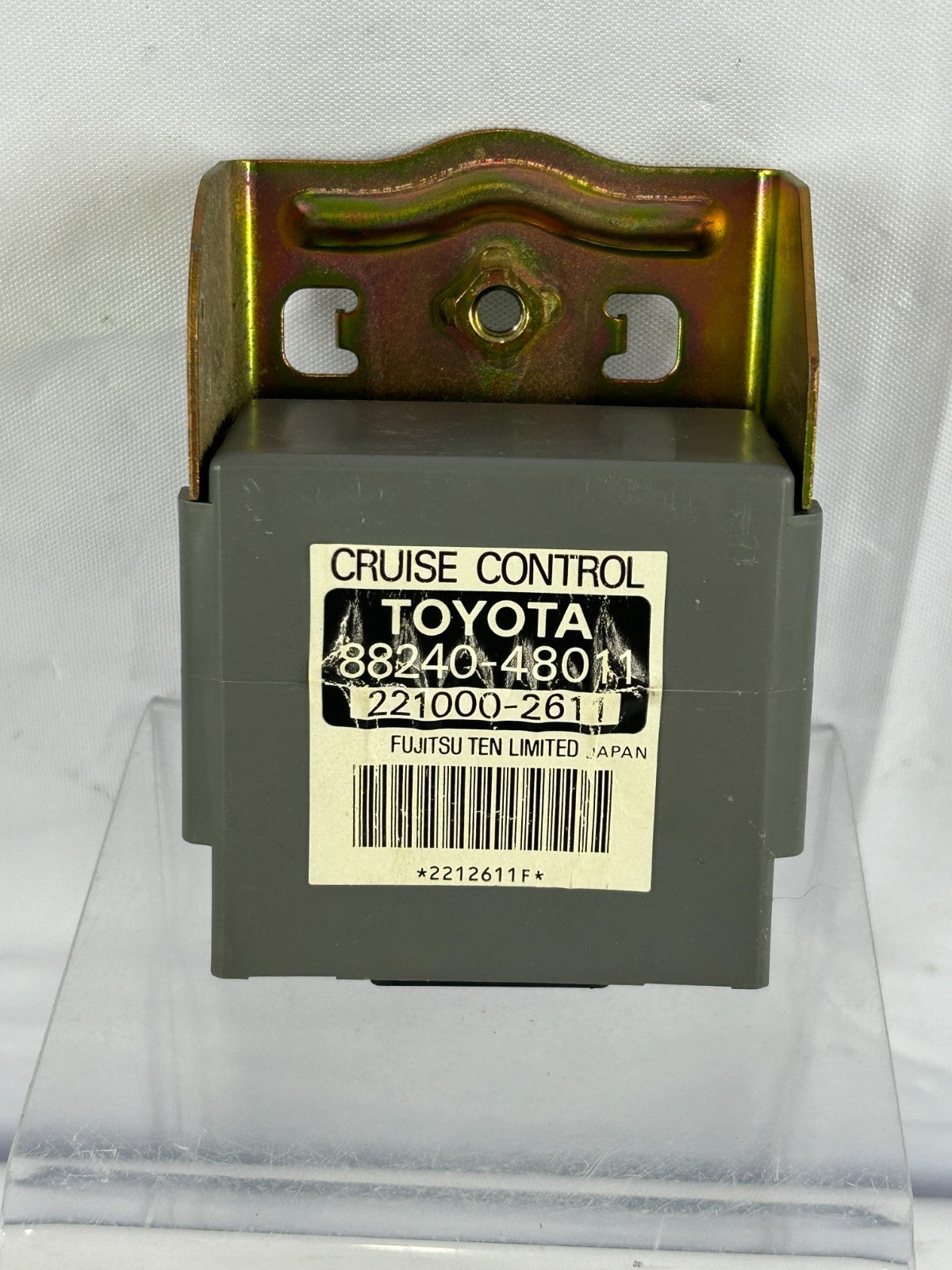 1999-2001 Lexus RX300 Cruise Control Computer Module Unit OEM 88240-48011