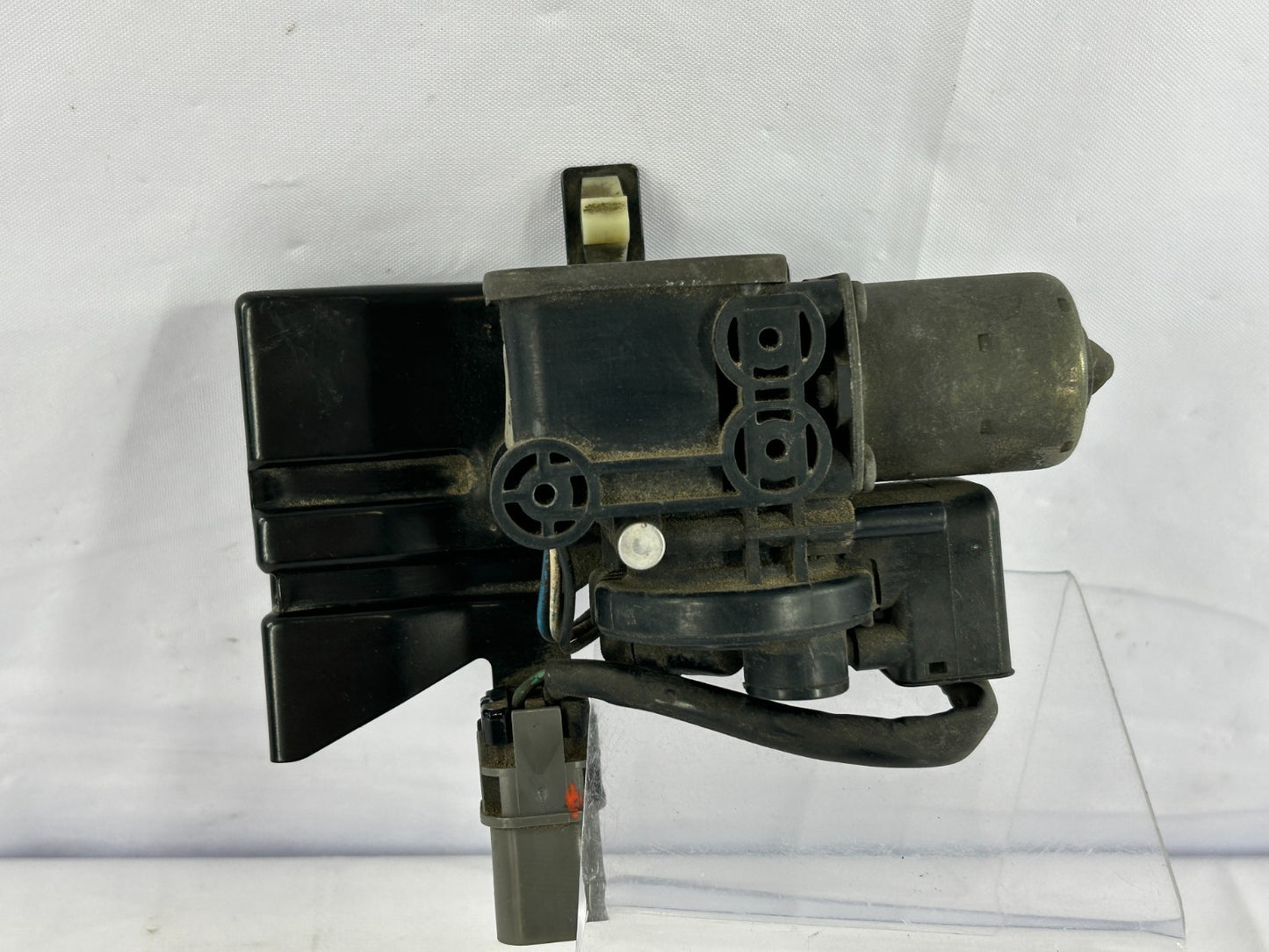1995-1997 Subaru Legacy Cruise Control Pump Assembly Unit OEM 87052AC010