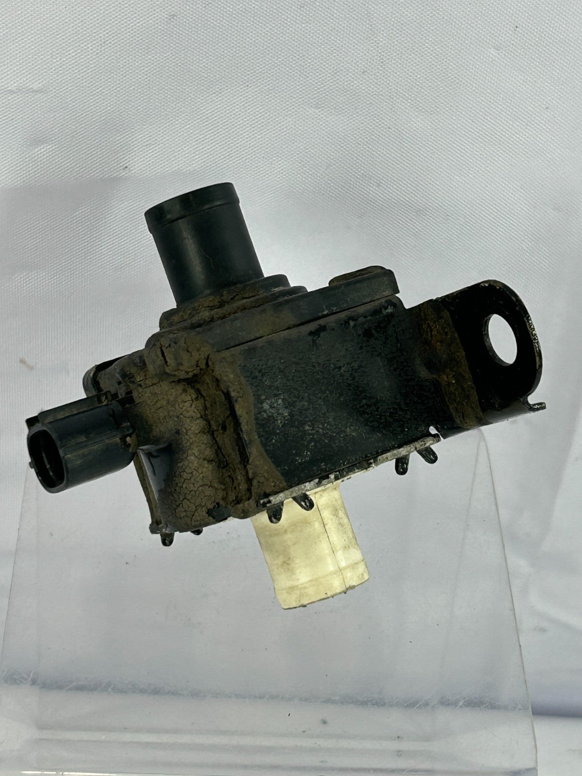 2000-2003 Subaru Outback Legacy Vapor Canister Drain Filter OEM 42084FA120F