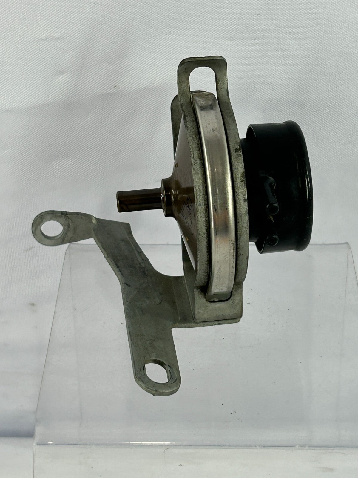 95-99 Subaru Legacy Outback Vacuum Solenoid Modulator EGR Valve OEM 14741AA020
