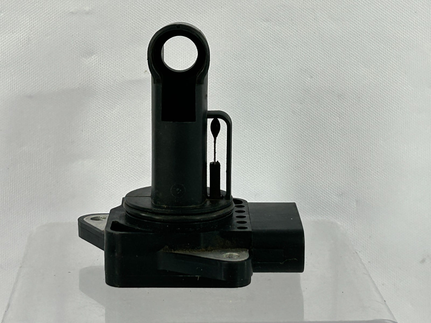 2004-2007 Toyota Sienna  Intake Mass Air Flow Sensor Meter Maf OEM 22204-0D030