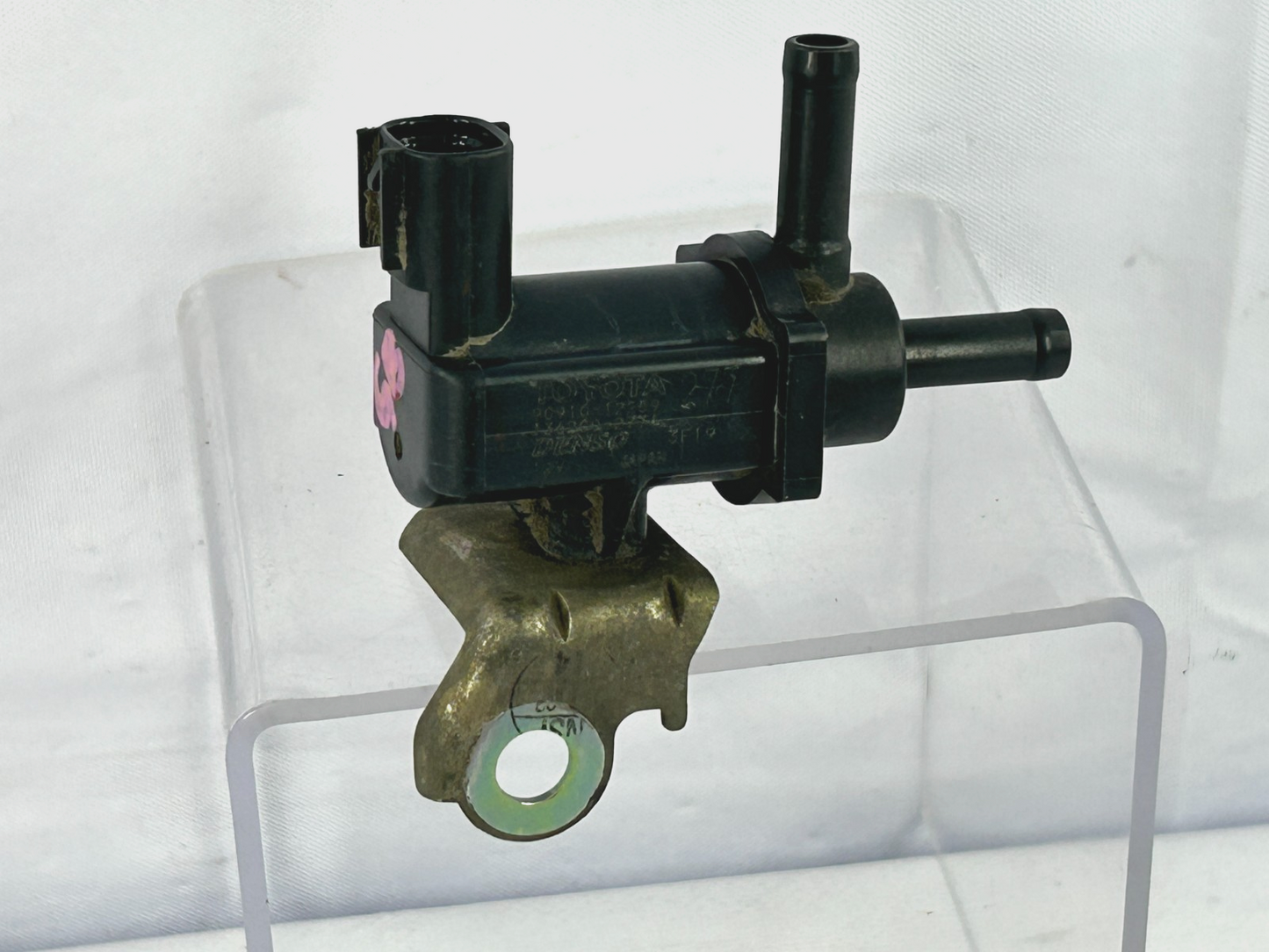 2003-2009 Toyota 4Runner Vacuum Vapor Canister Purge Valve OEM 90910-12259