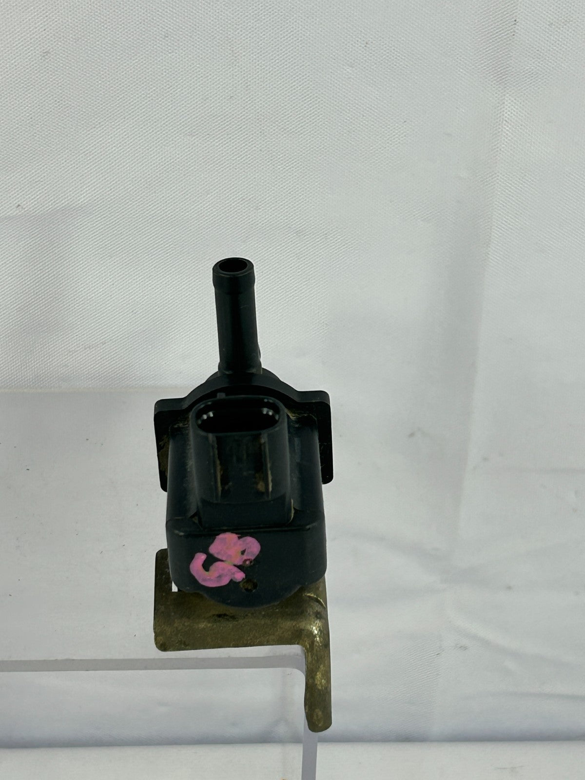 2003-2009 Toyota 4Runner Vacuum Vapor Canister Purge Valve OEM 90910-12259
