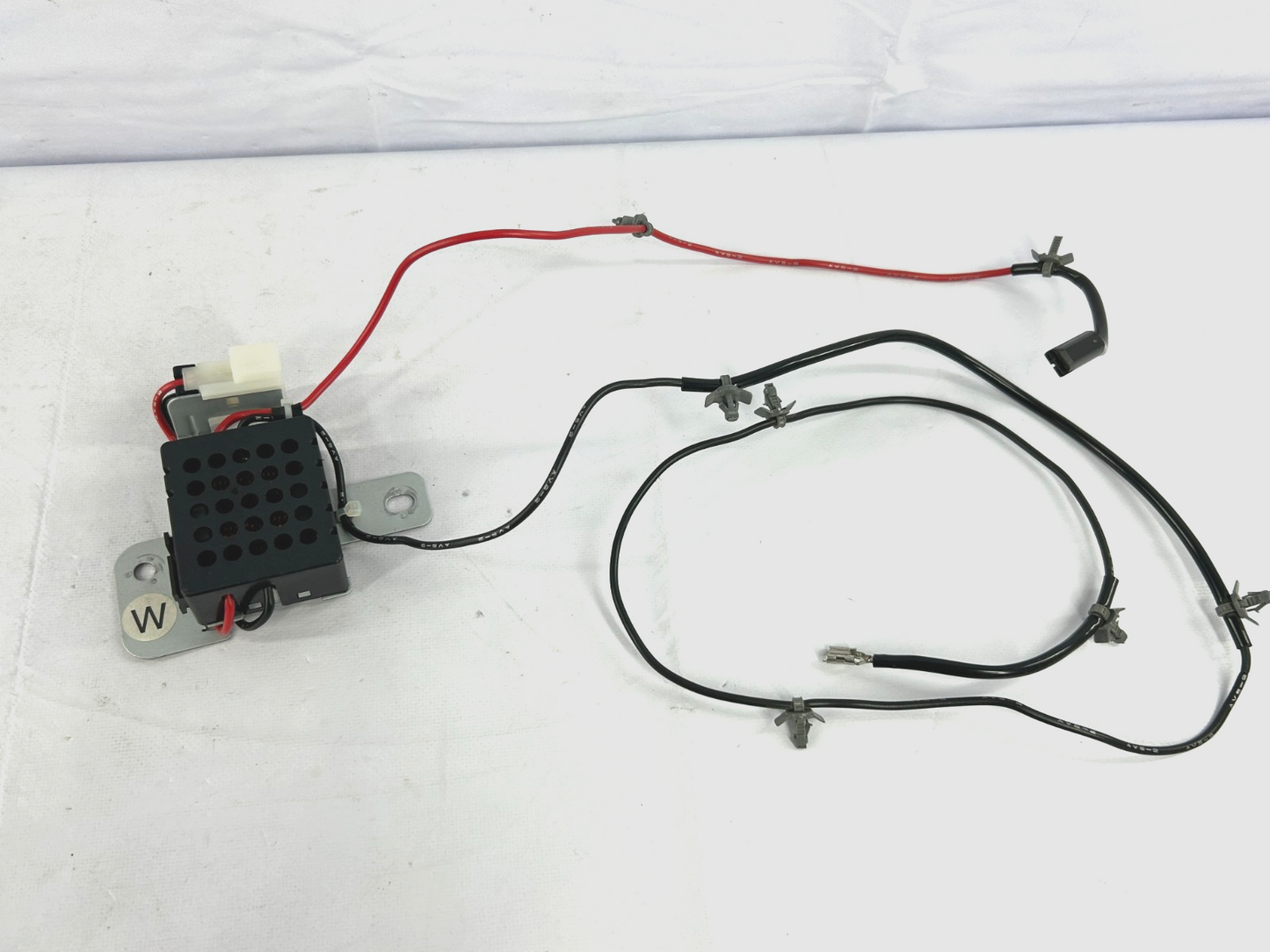 2008-2014 Subaru Tribeca Noise Suppressor Antenna Cable Feeder OEM 86341XA000