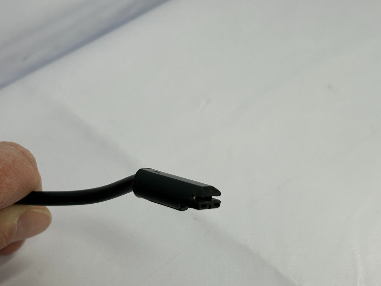 2008-2014 Subaru Tribeca Noise Suppressor Antenna Cable Feeder OEM 86341XA000