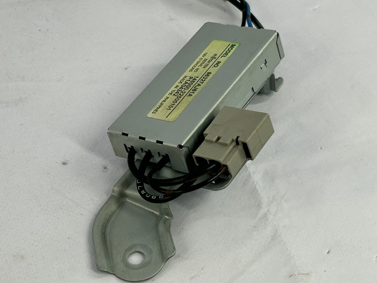 2010-2014 Subaru Outback Radio Antenna Amplifier Control Module OEM 86327AJ61A