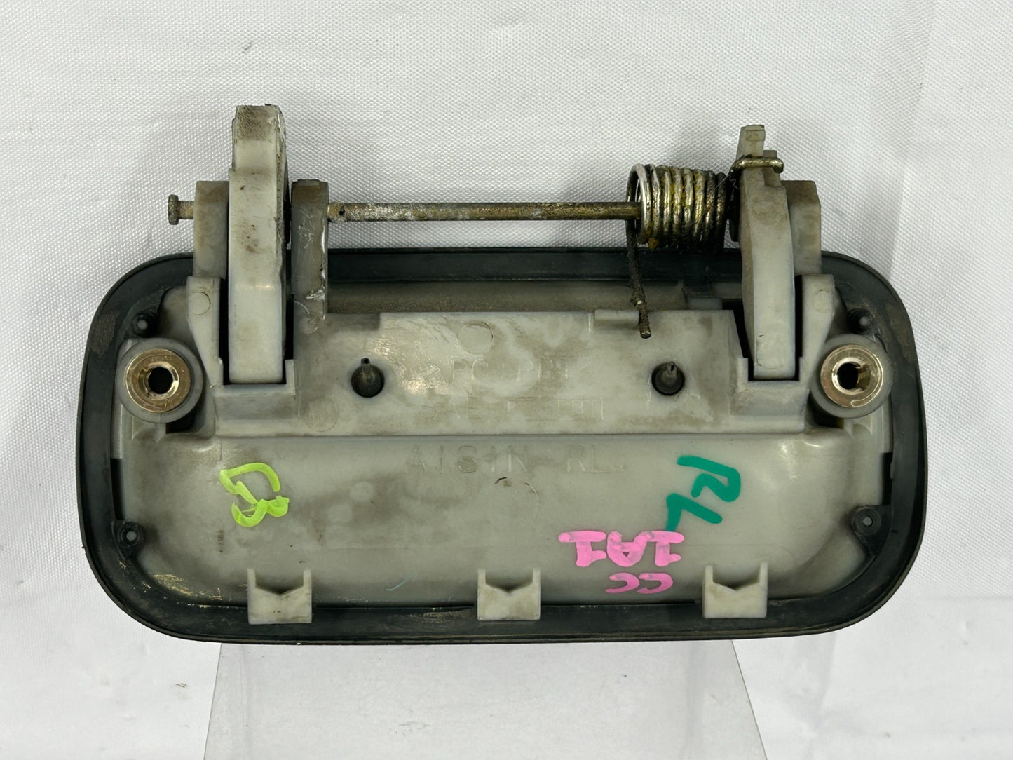 1996-1998 Toyota 4Runner Rear Left Side Exterior Door Handle OEM 69240-35030-B0