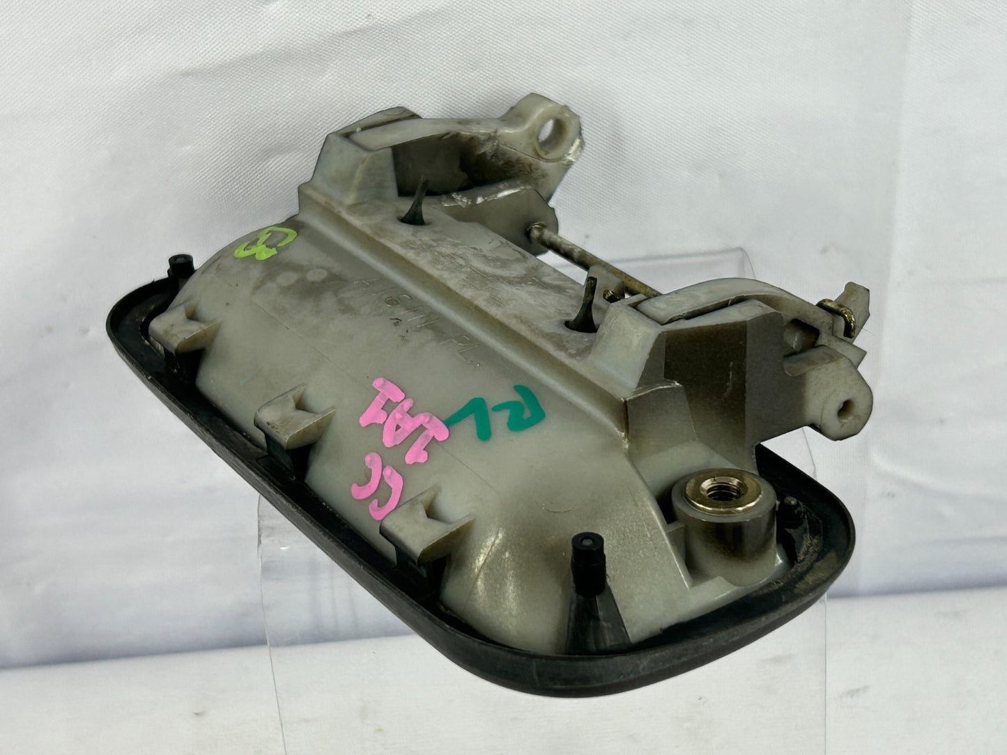 1996-1998 Toyota 4Runner Rear Left Side Exterior Door Handle OEM 69240-35030-B0