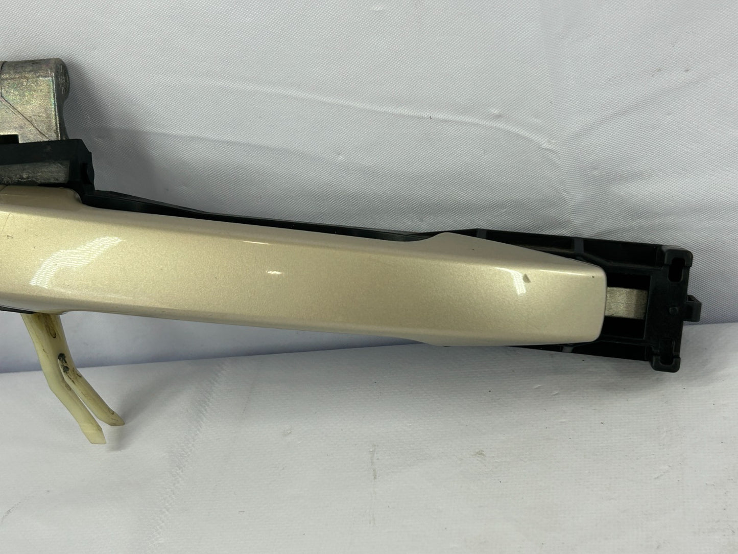 2010-2014 Subaru Outback Rear Right Side Exterior Door Handle OEM 61169AJ10A