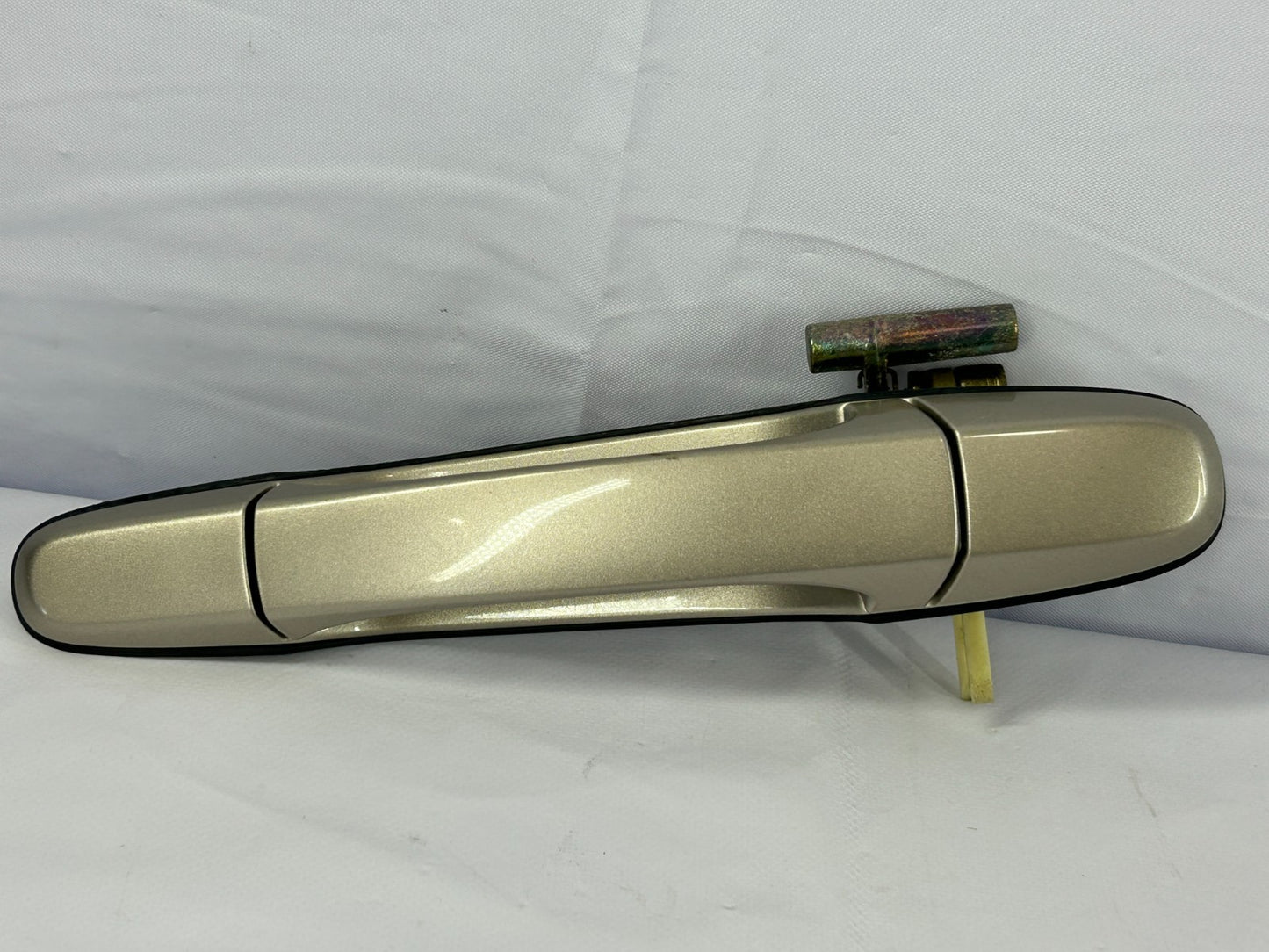 2000-2003 Lexus RX300 Rear Left Side Exterior Door Handle OEM 69240-48020-E0