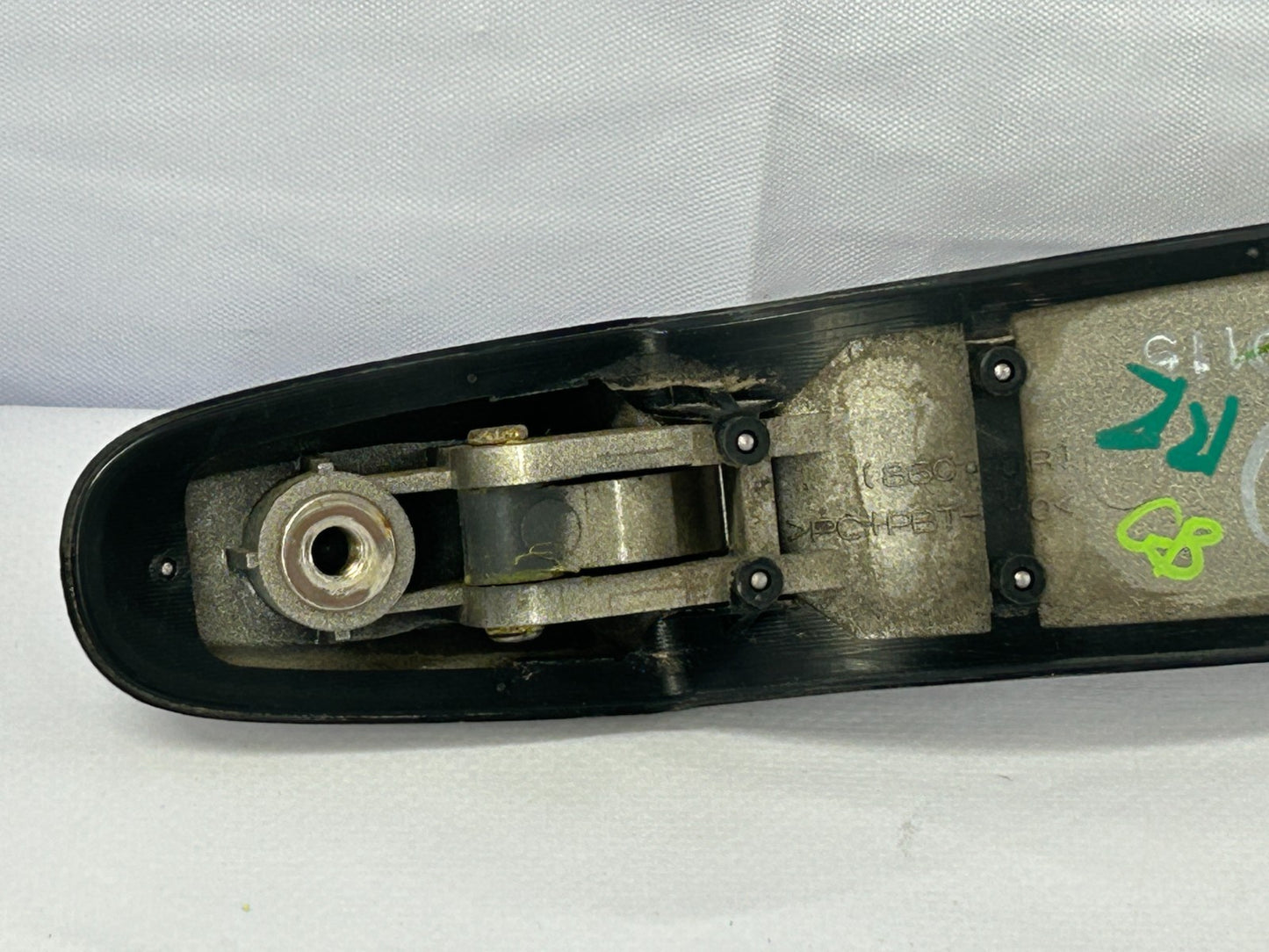 2000-2003 Lexus RX300 Rear Right Side Exterior Door Handle OEM 69230-48020-E0