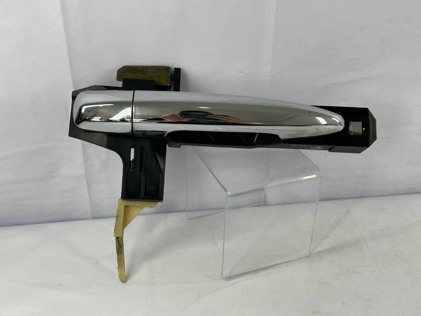 2006-2014 Subaru Tribeca Rear Right Side Exterior Door Handle OEM 61160XA01A