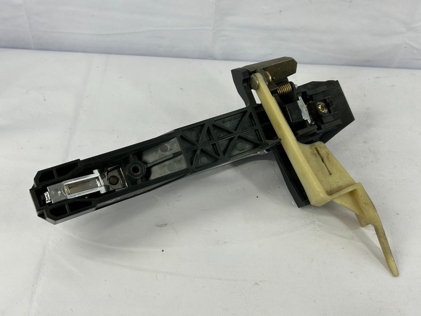 2006-2014 Subaru Tribeca Rear Right Side Exterior Door Handle OEM 61160XA01A