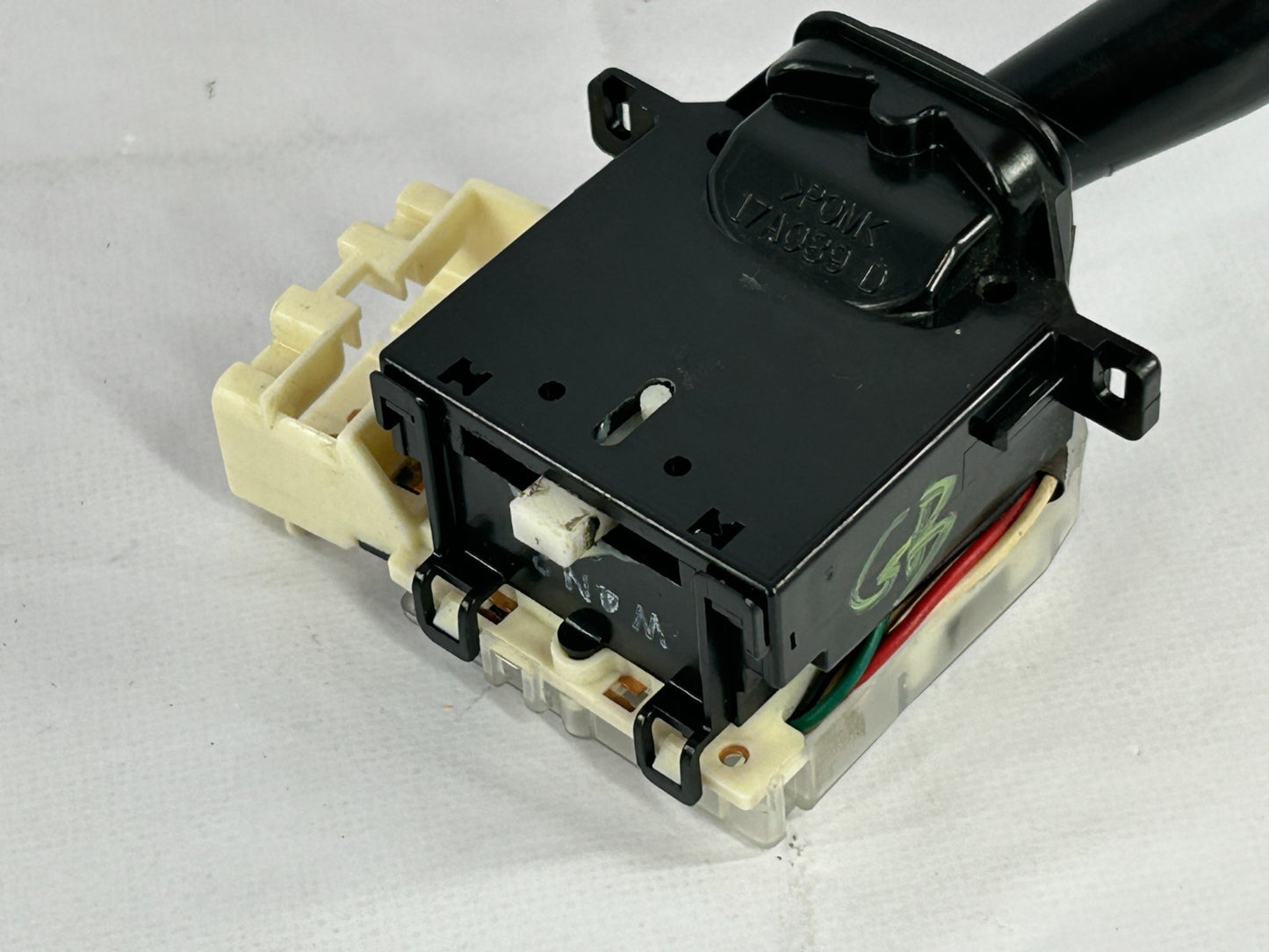 2004-2007 Subaru Impreza Headlight Turn Signal Switch Lever Arm OEM 83115FE020