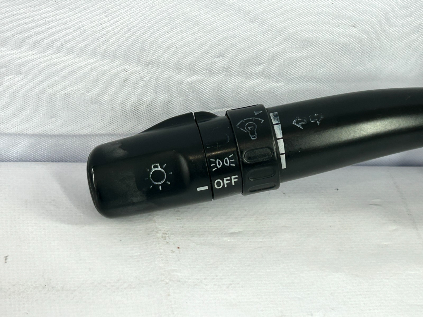 1998-2004 Subaru Impreza Headlight Turn Signal Switch Lever Arm OEM 83118FC030