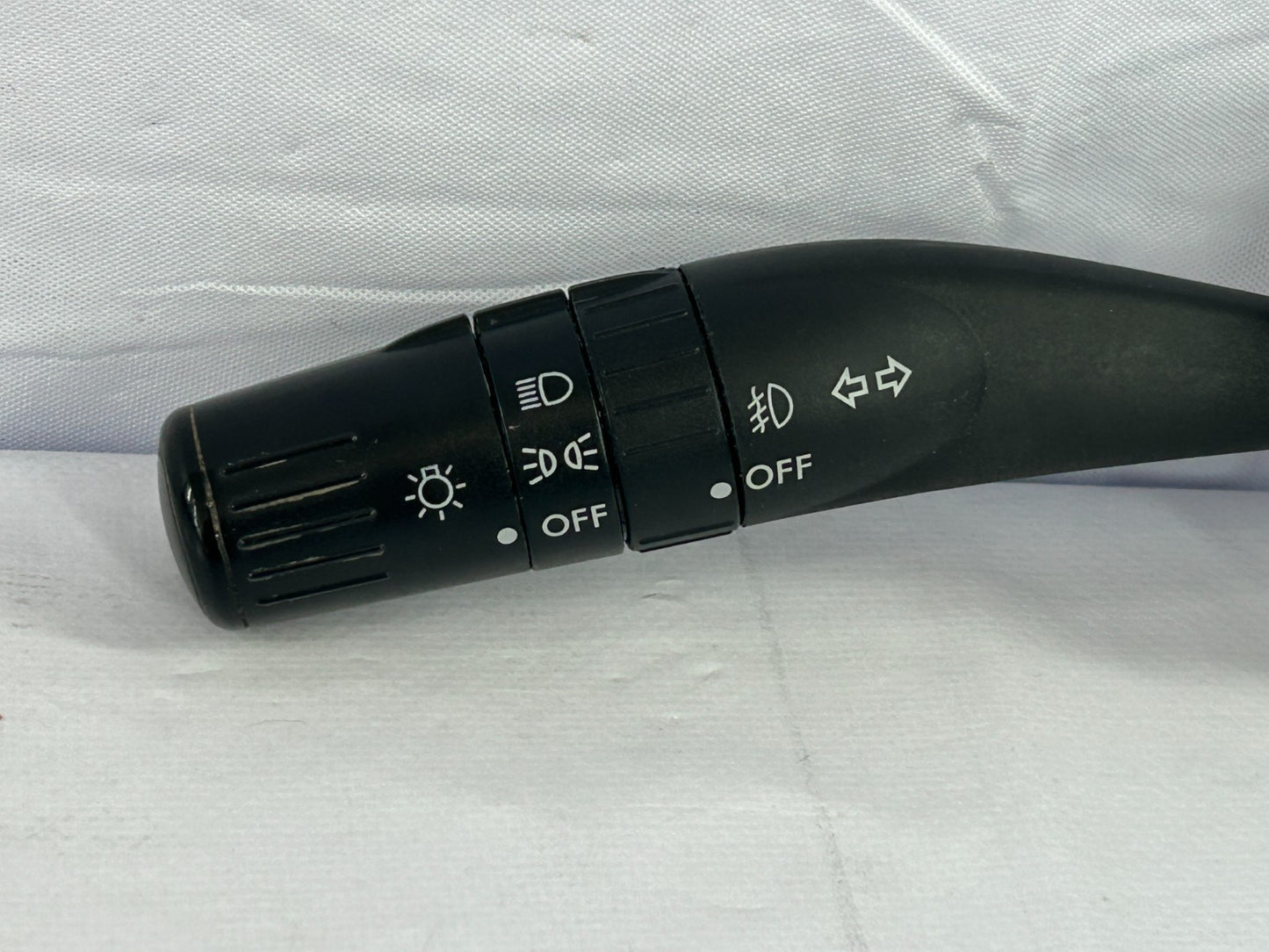 05-07 Subaru Outback Headlight Turn Signal Control Switch Dimmer OEM 83115AG051
