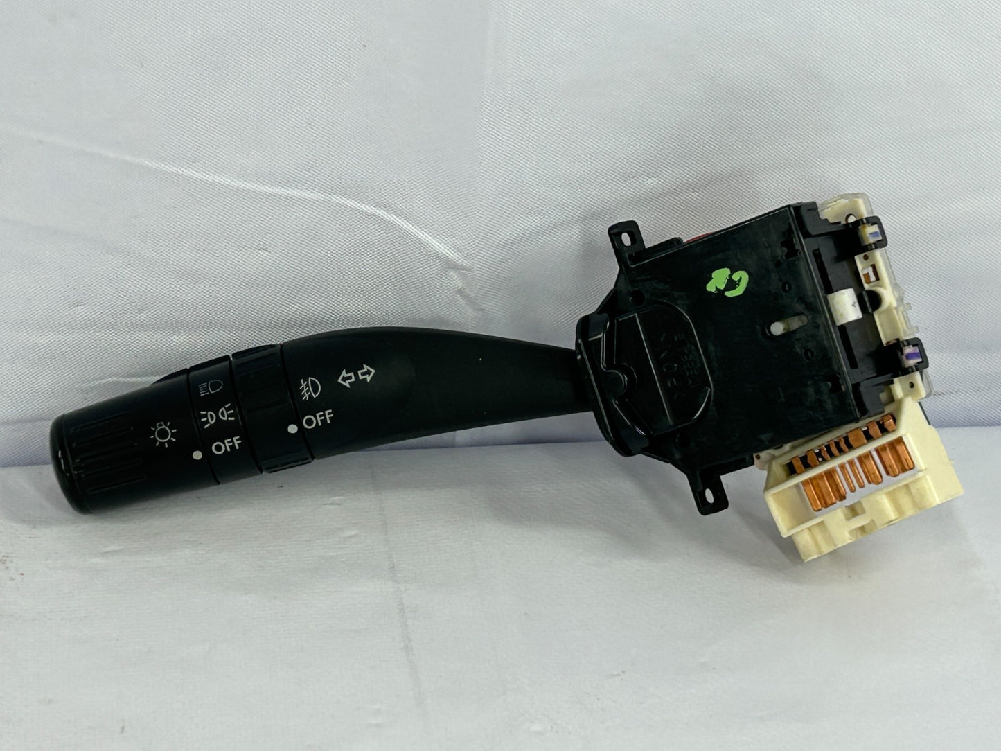 05-07 Subaru Outback Headlight Turn Signal Control Switch Dimmer OEM 83115AG051