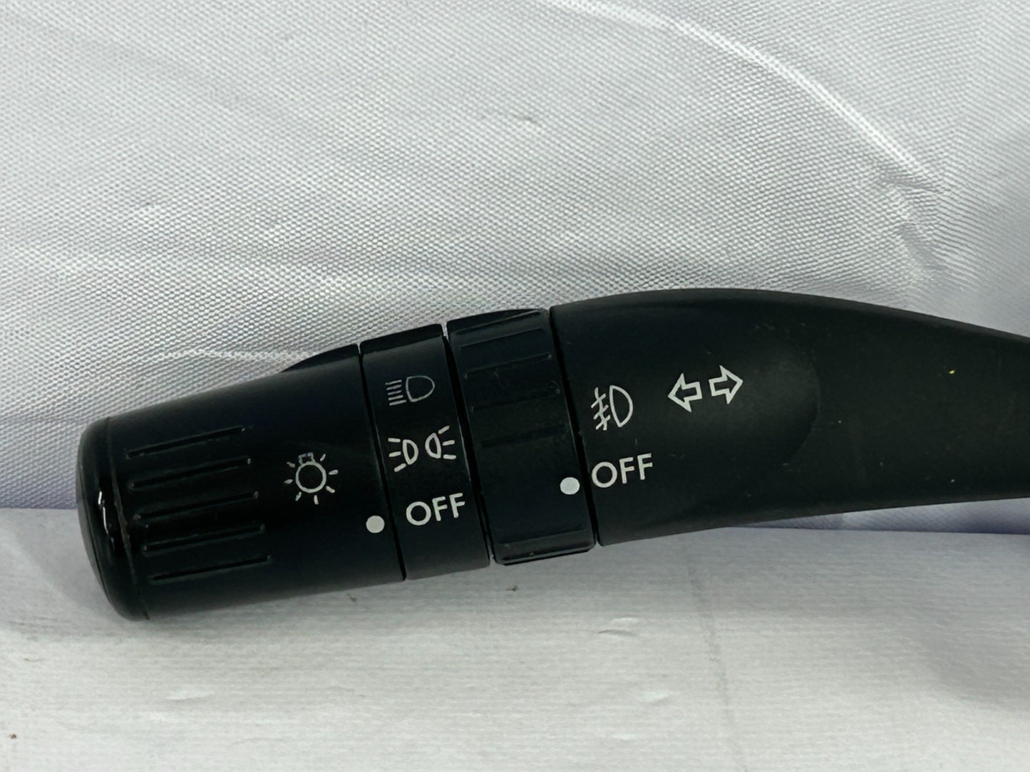 05-07 Subaru Outback Headlight Turn Signal Control Switch Dimmer OEM 83115AG051