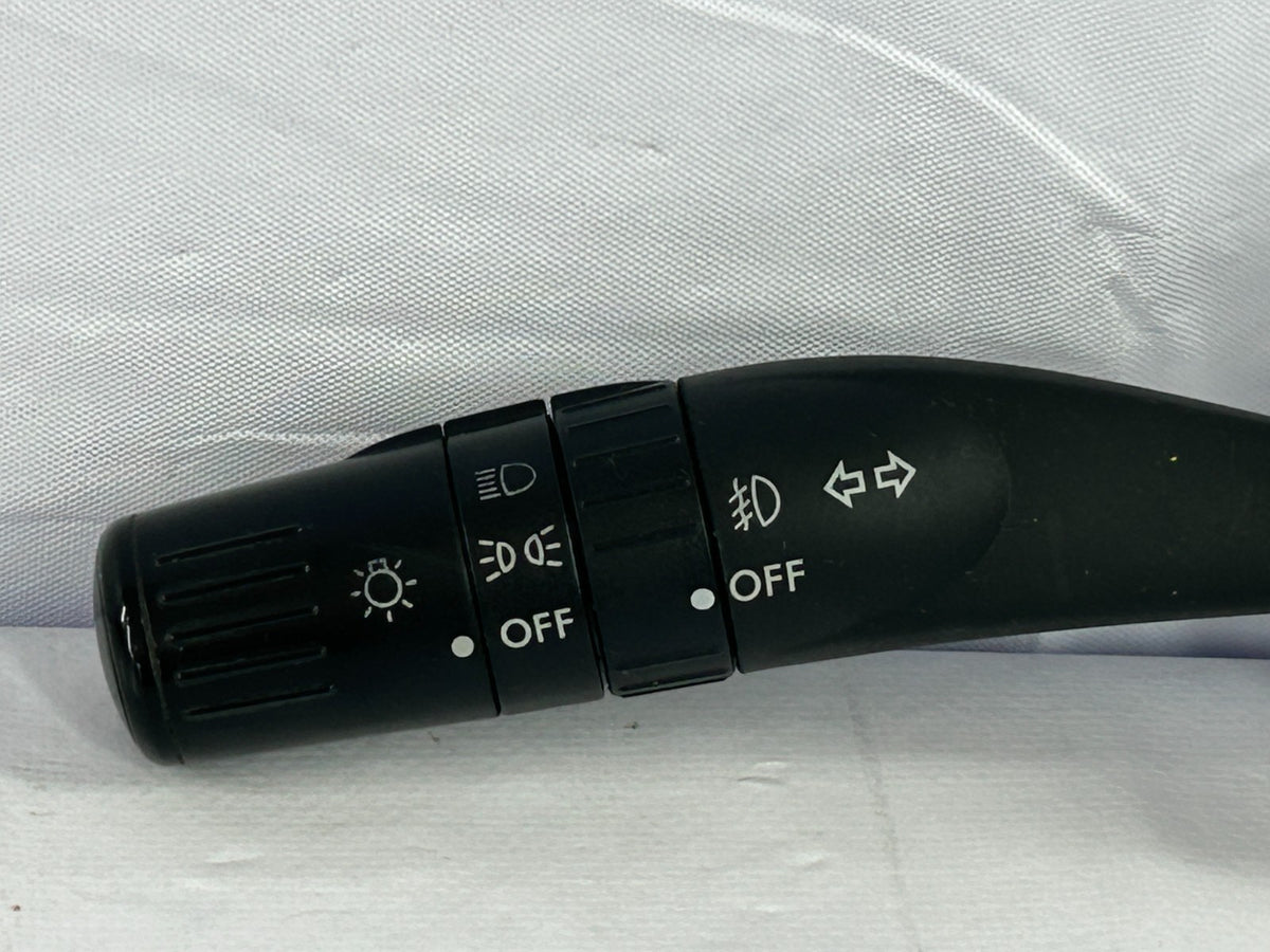 05-07 Subaru Outback Headlight Turn Signal Control Switch Dimmer OEM 83115AG051