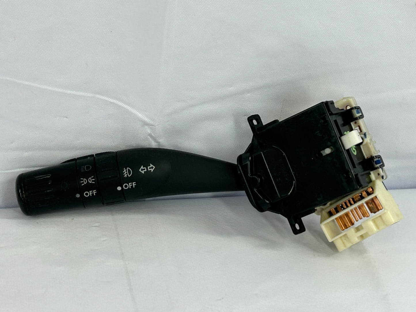 05-09 Subaru Legacy Headlight Turn Signal Control Switch Dimmer OEM 83115AG050