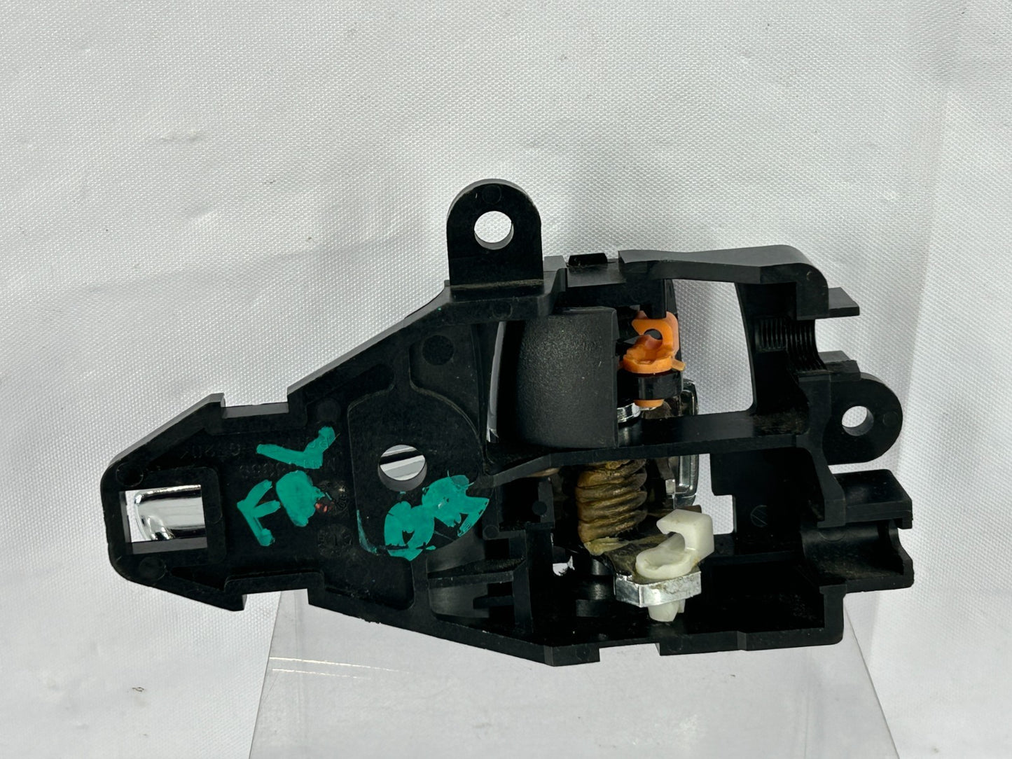 2007-2013 Mitsubishi Outlander Front Left Side Interior Door Handle OEM 5716A087