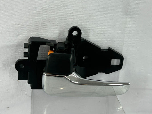 07-13 Mitsubishi Outlander Rear Left Side Interior Door Handle OEM 5716A087XA
