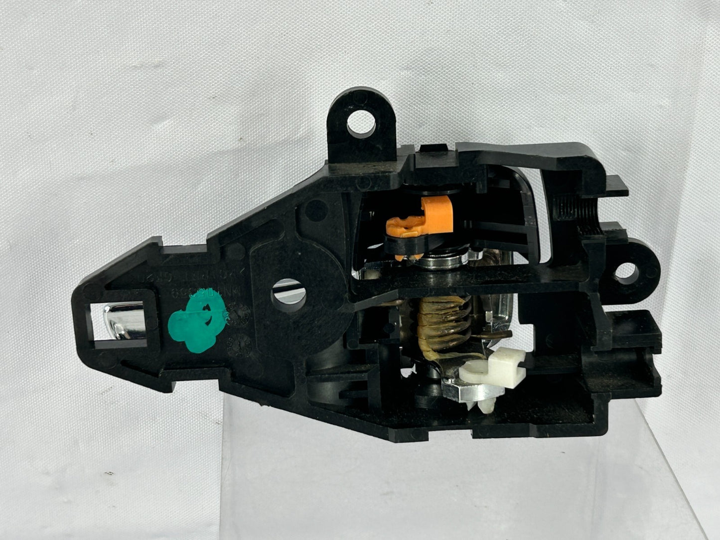 07-13 Mitsubishi Outlander Rear Left Side Interior Door Handle OEM 5716A087XA