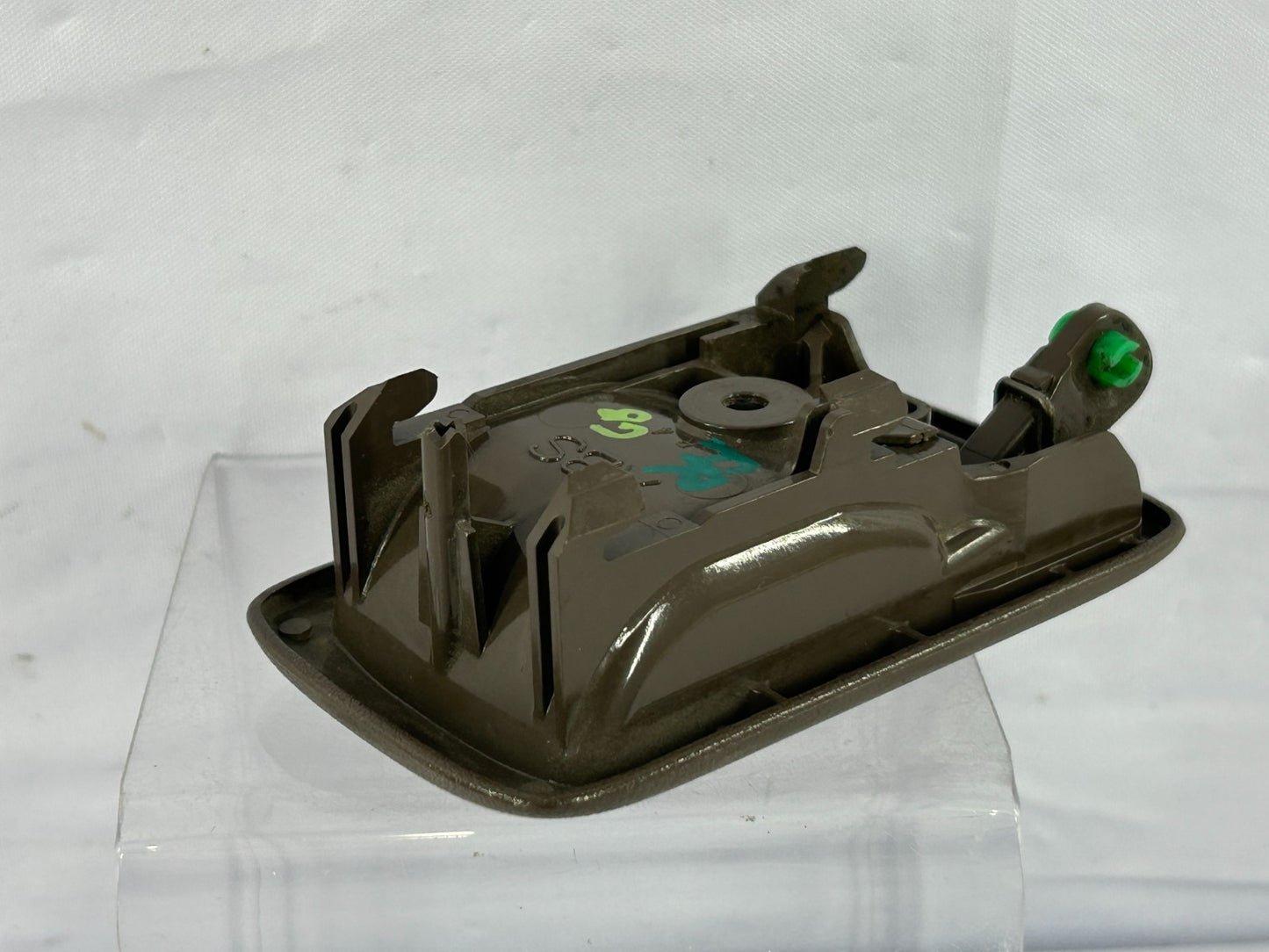1996-1999 Toyota 4Runner Front Right Interior Door Handle OEM 69205-10070-E0