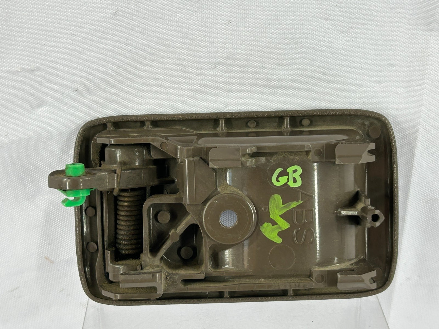96-99 Toyota 4Runner Rear Right Interior Door Handle Brown OEM 69205-10070-E0