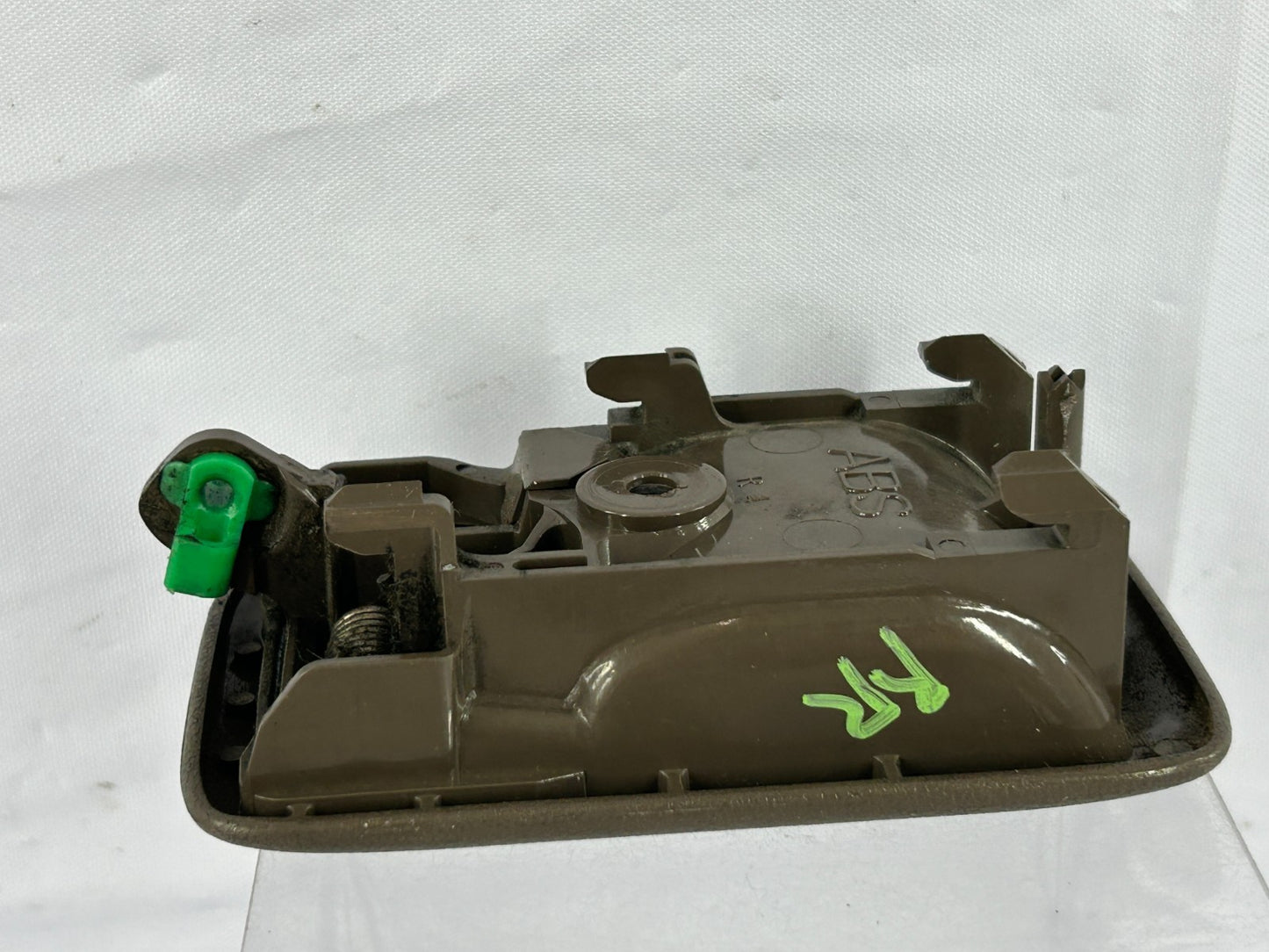 96-99 Toyota 4Runner Rear Right Interior Door Handle Brown OEM 69205-10070-E0
