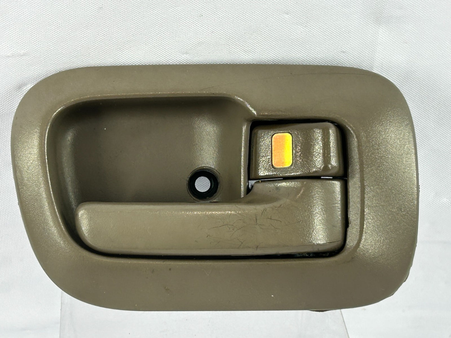 98-03 Toyota Sienna Front Right Interior Door Handle Brown OEM 69205-AA010-E1