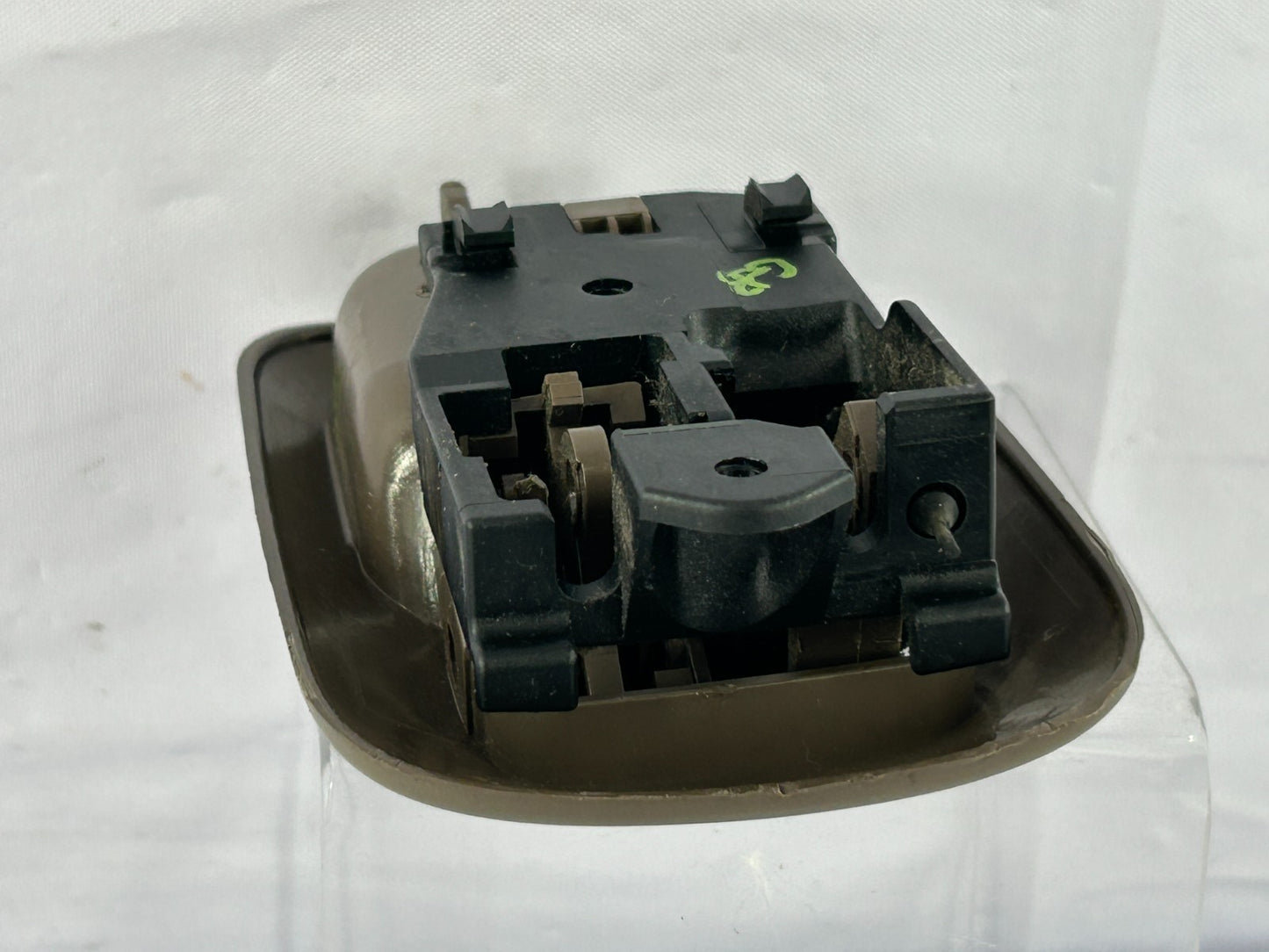 98-03 Toyota Sienna Front Right Interior Door Handle Brown OEM 69205-AA010-E1