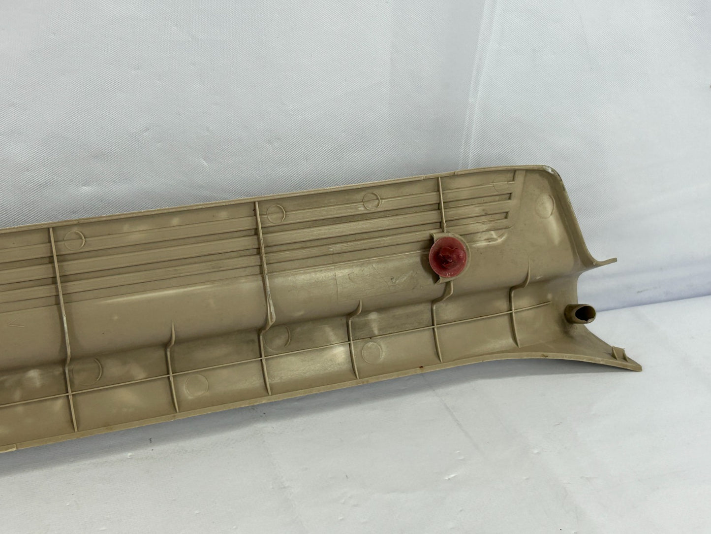 98-03 Toyota Land Cruiser Front Right Door Scuff Plate Beige OEM 67913-60040-A0