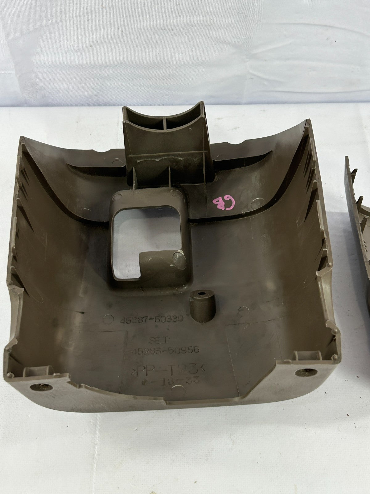 98-03 Toyota Land Cruiser Upper Lower Steering Column Cover OEM 45287-60340-E0