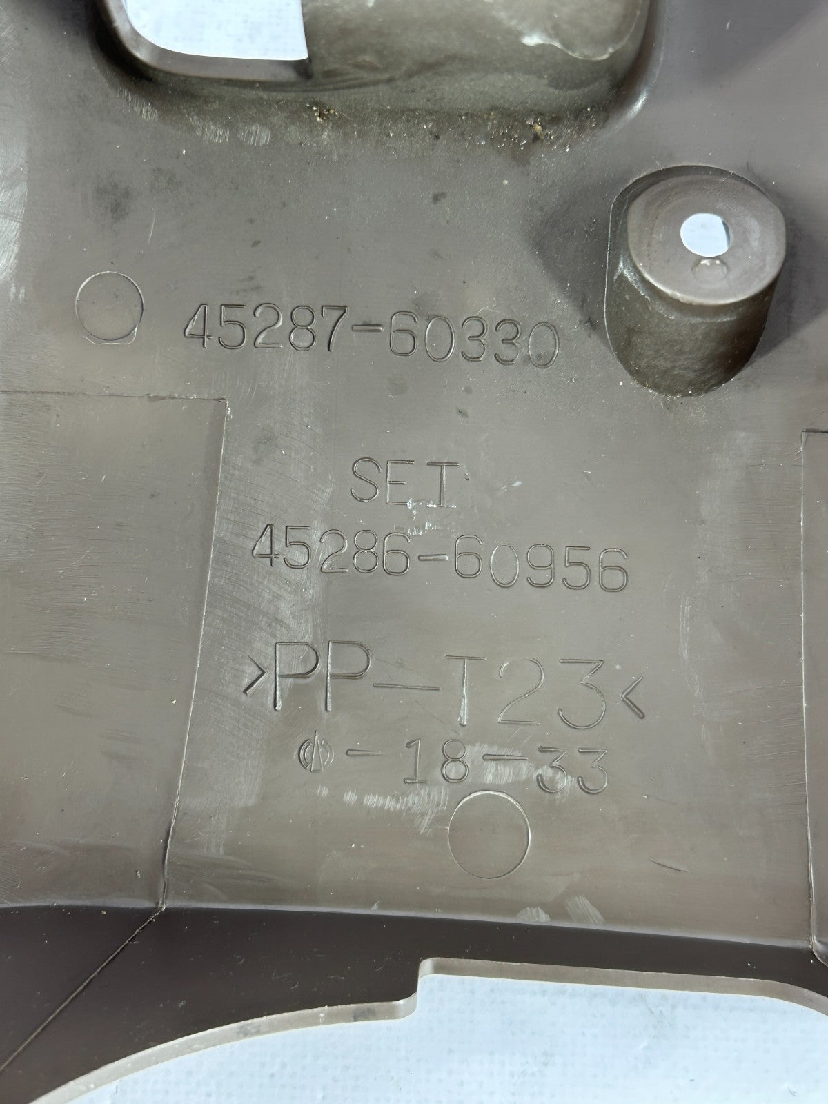 98-03 Toyota Land Cruiser Upper Lower Steering Column Cover OEM 45287-60340-E0