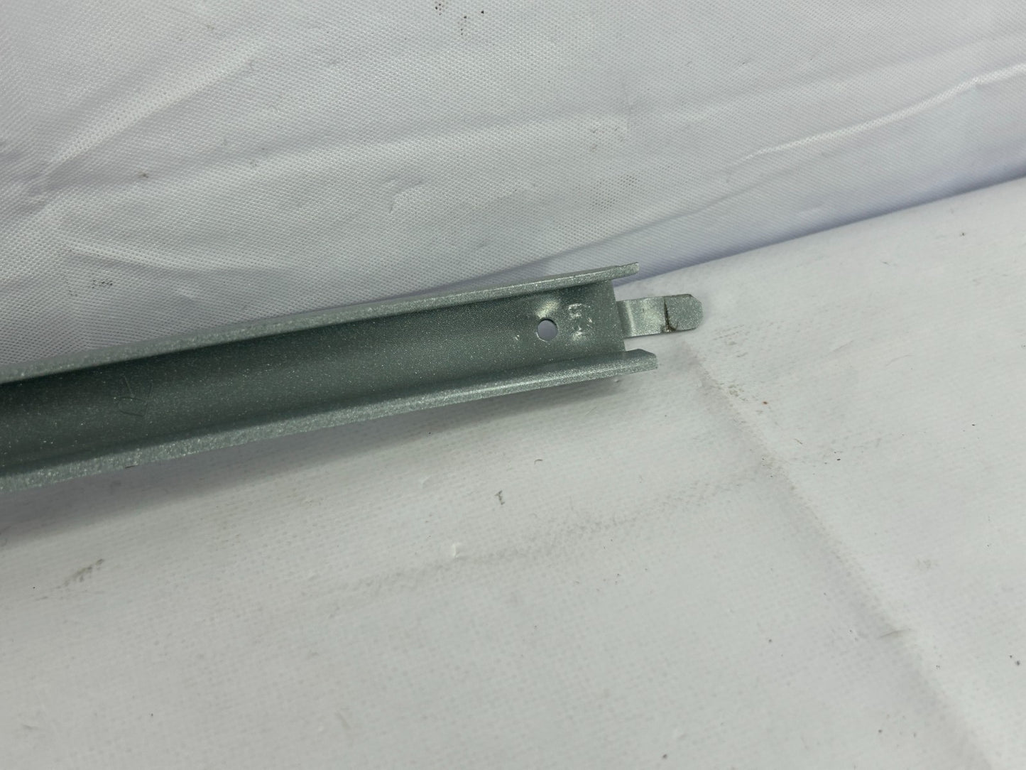 1998-2007 Toyota Land Cruiser Front Right Side Door Window Guide OEM
