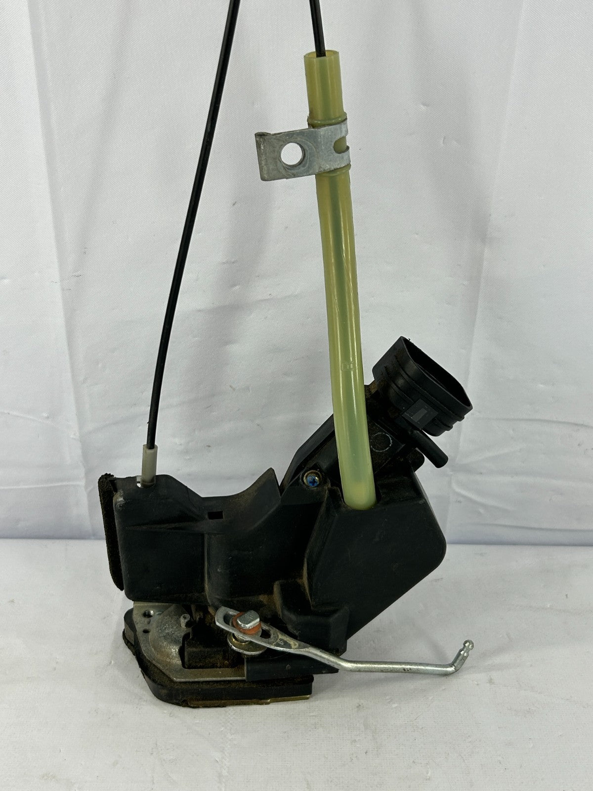 98-07 Toyota Land Cruiser Rear Right Door Lock Latch Actuator OEM 69050-60060