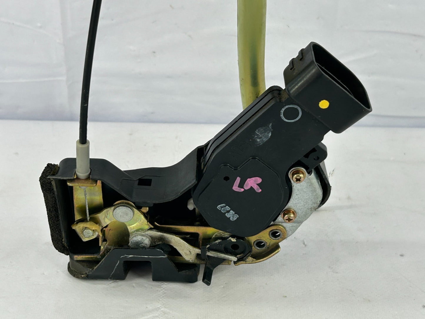 1998-2000 Toyota Land Cruiser Rear Left Door Lock Latch Actuator OEM 69060-60060