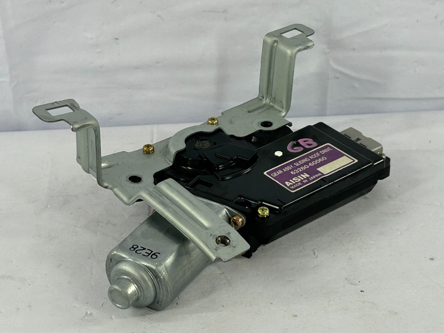1998-2003 Toyota Land Cruiser Power Sunroof Gear Drive Motor OEM 63260-60060