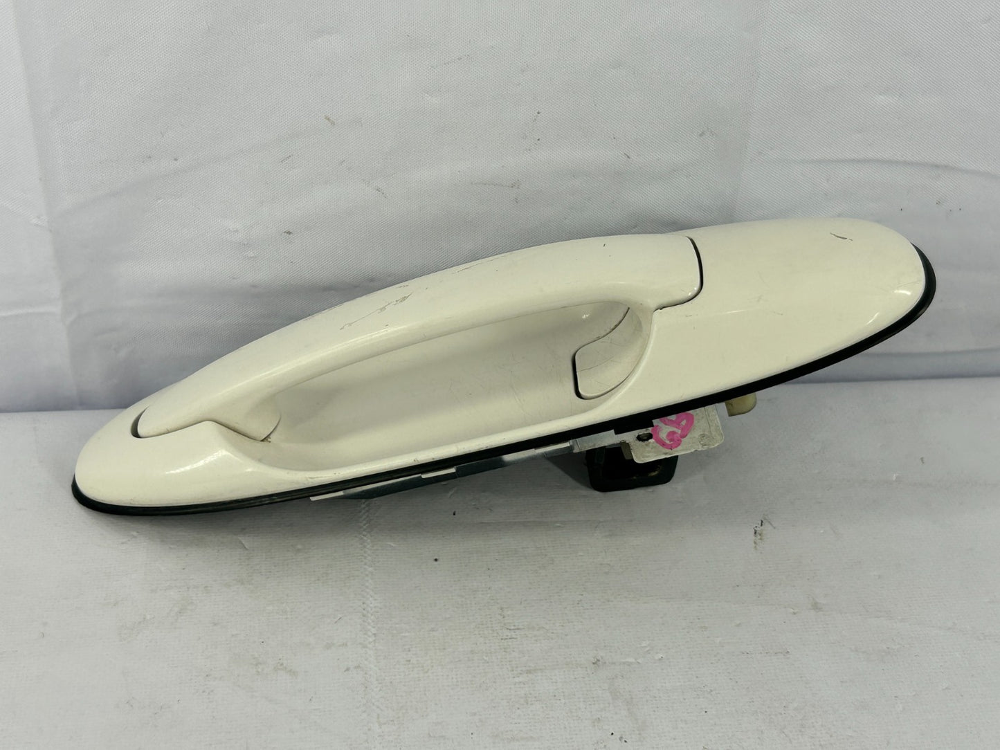 1998-2007 Toyota Land Cruiser Rear Left Exterior Door Handle OEM 69240-60080