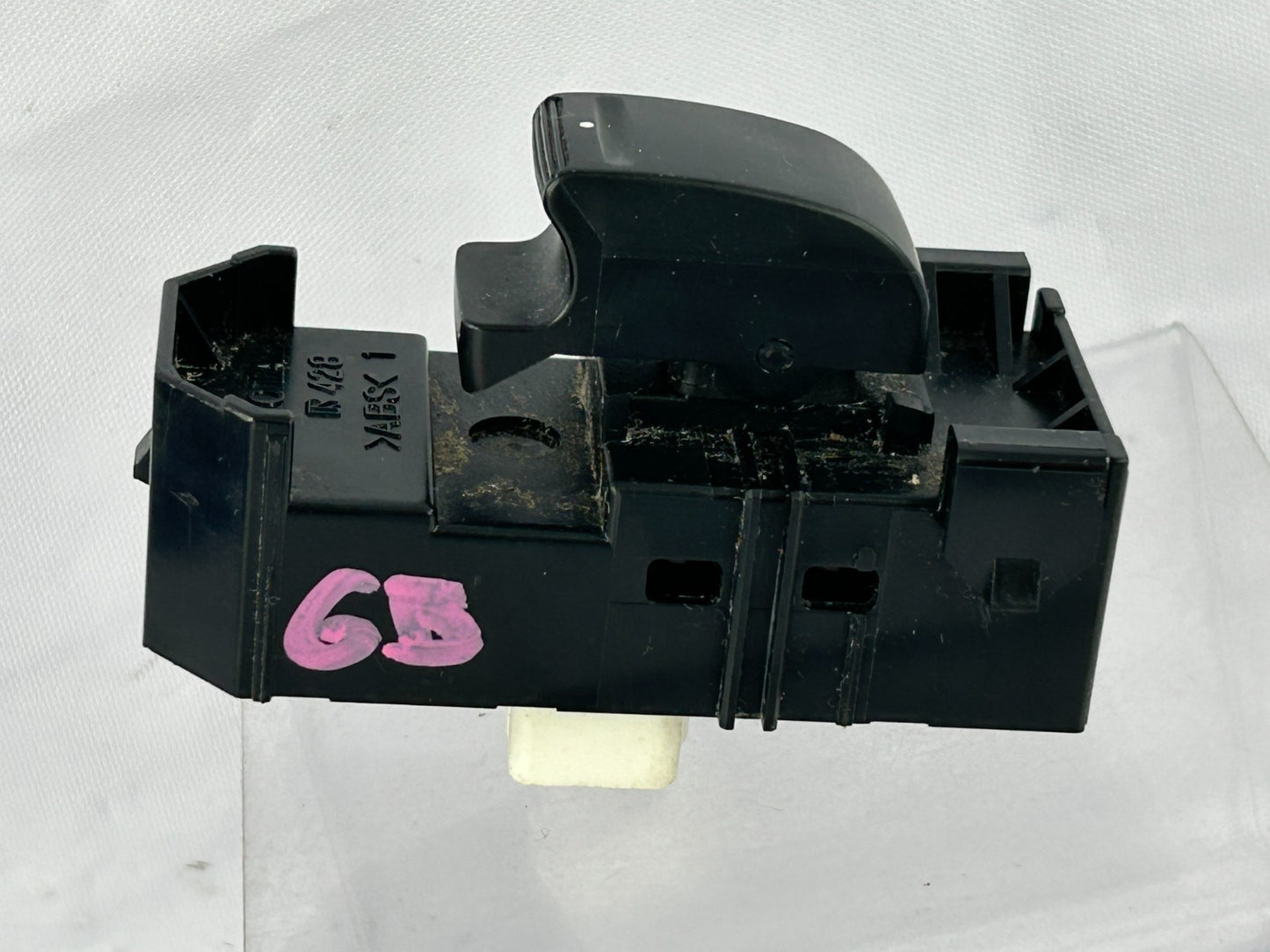 1998-2001 Toyota Land Cruiser Front Right Door Window Switch OEM 84810-60050