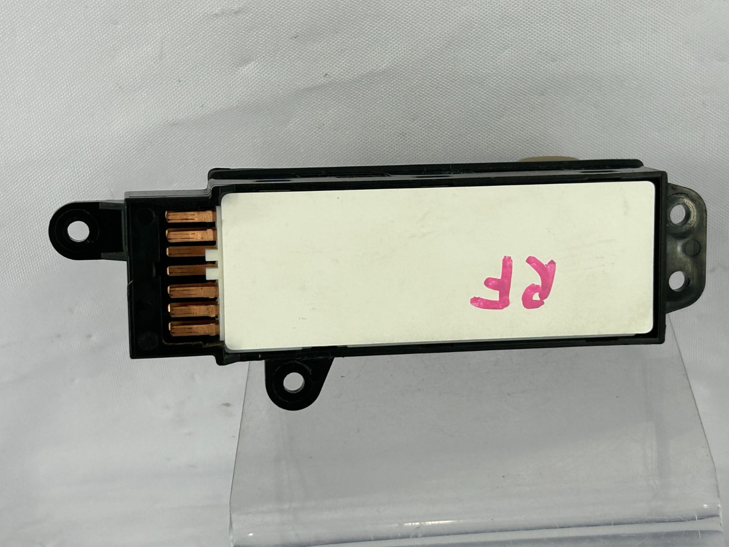 98-07 Toyota Land Cruiser Front Right Seat Position Switch Beige OEM 84922-60090