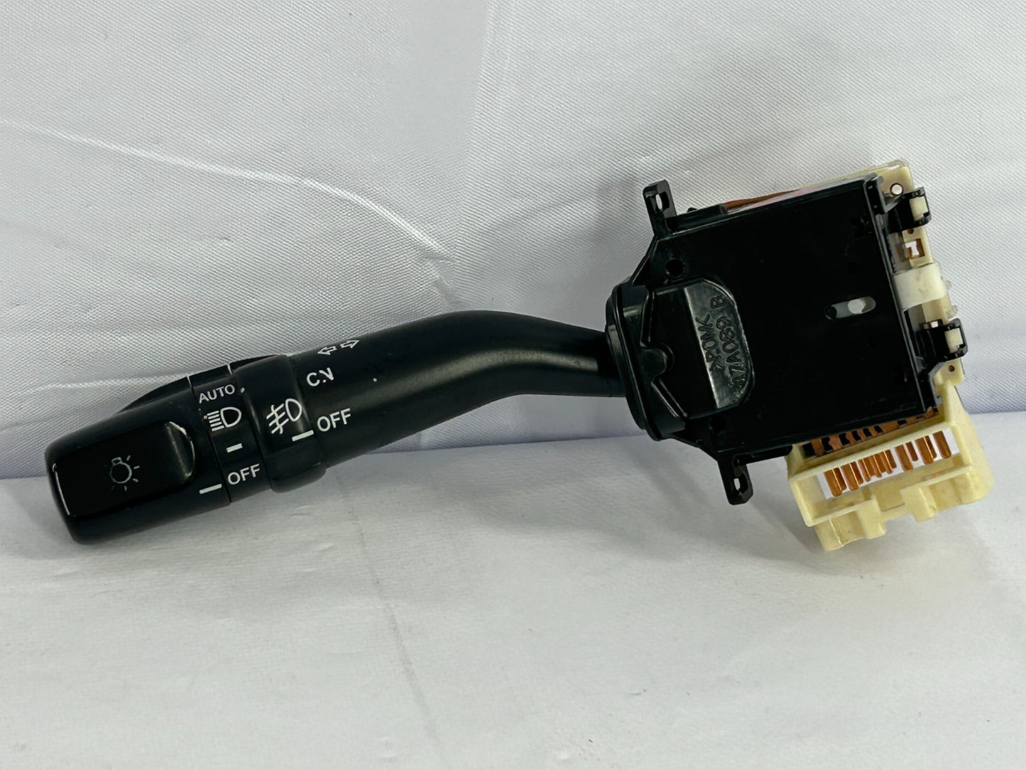 1998-2007 Toyota Land Cruiser Headlight & Turn Signal Switch OEM 84140-33020