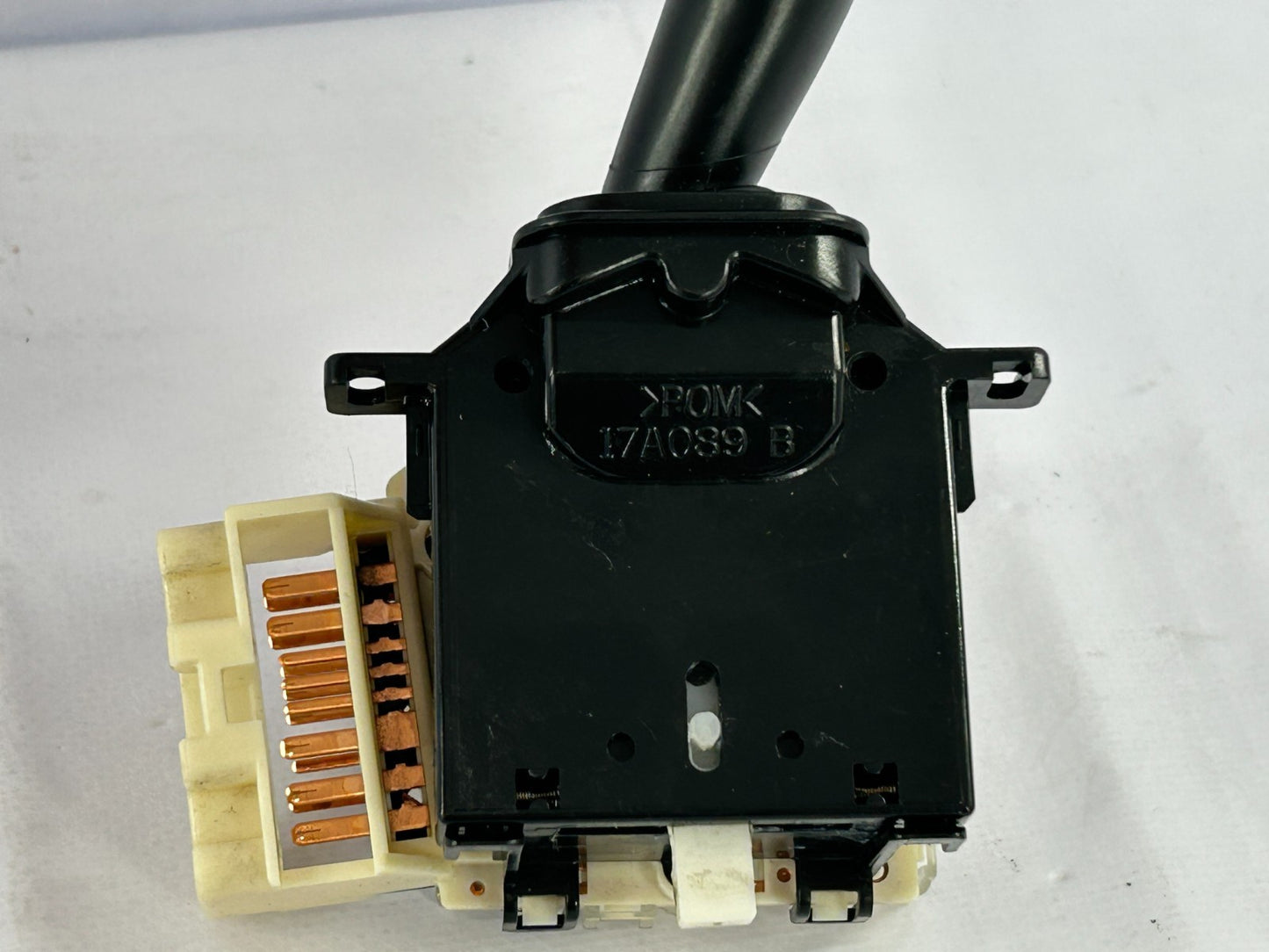 1998-2007 Toyota Land Cruiser Headlight & Turn Signal Switch OEM 84140-33020