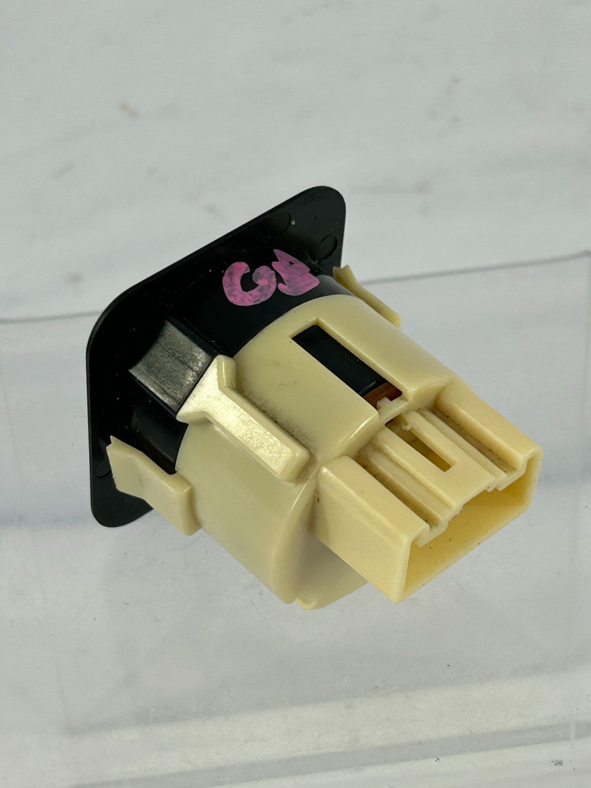 1998-2003 Toyota Land Cruiser Differential Lock Switch Button OEM 84725-60030