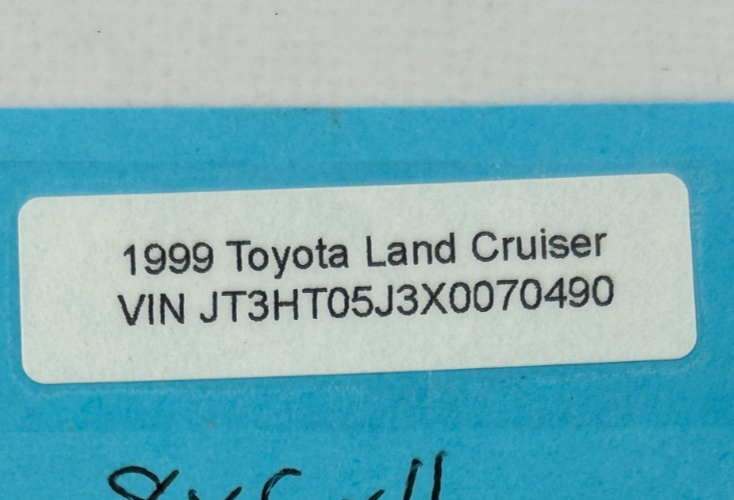 1998-2003 Toyota Land Cruiser Differential Lock Switch Button OEM 84725-60030