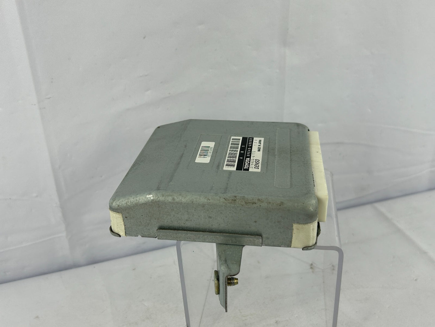 1998-2003 Toyota Land Cruiser ABS Skid Control Module Unit OEM 89540-60080