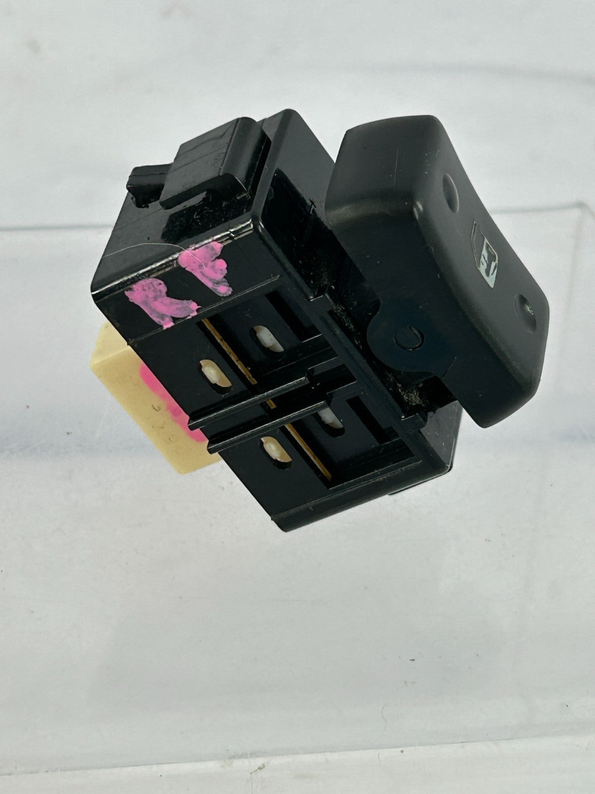 98-03 Toyota Land Cruiser Front Right Passenger Door Lock Switch OEM 84930-06011