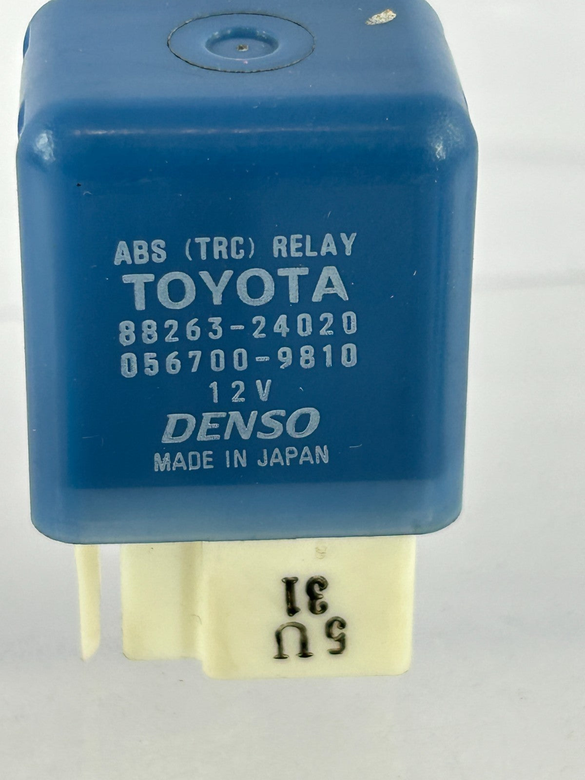 1998-2007 Toyota Land Cruiser Abs Trc Control  Relay OEM 88263-24020