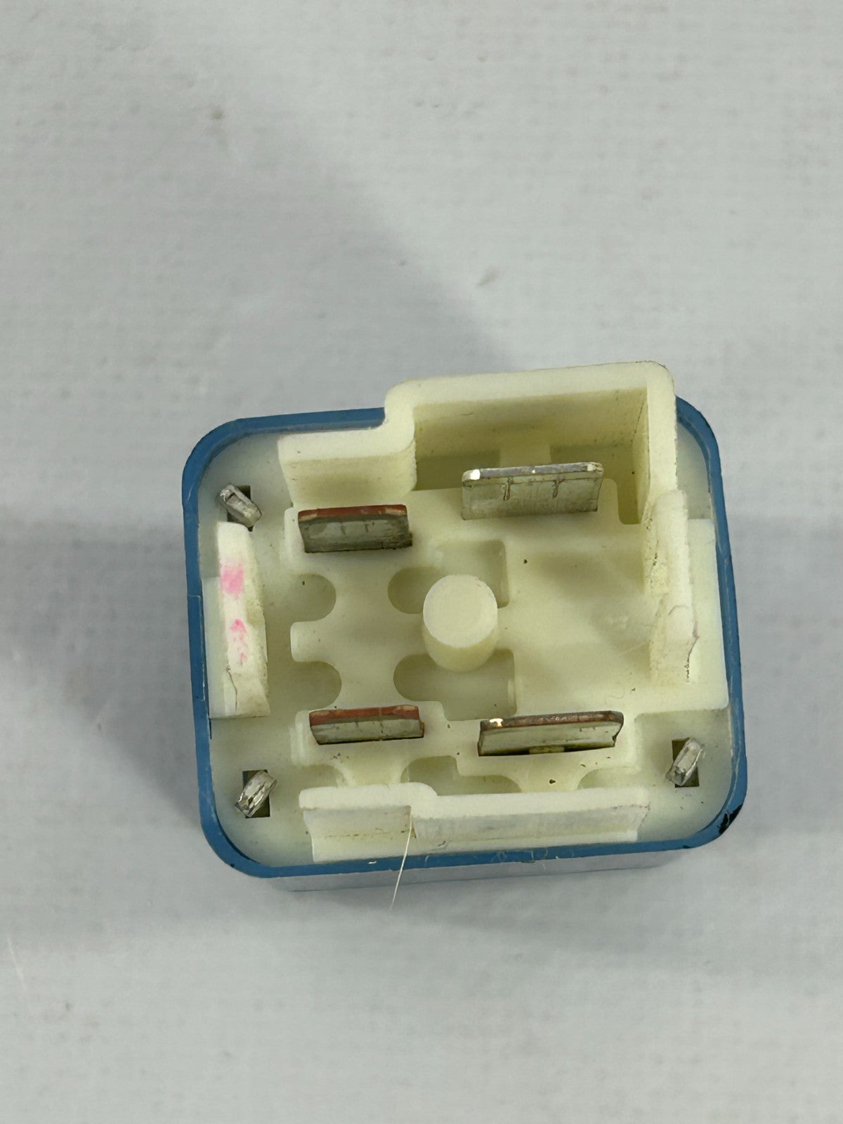 1998-2007 Toyota Land Cruiser Abs Trc Control  Relay OEM 88263-24020